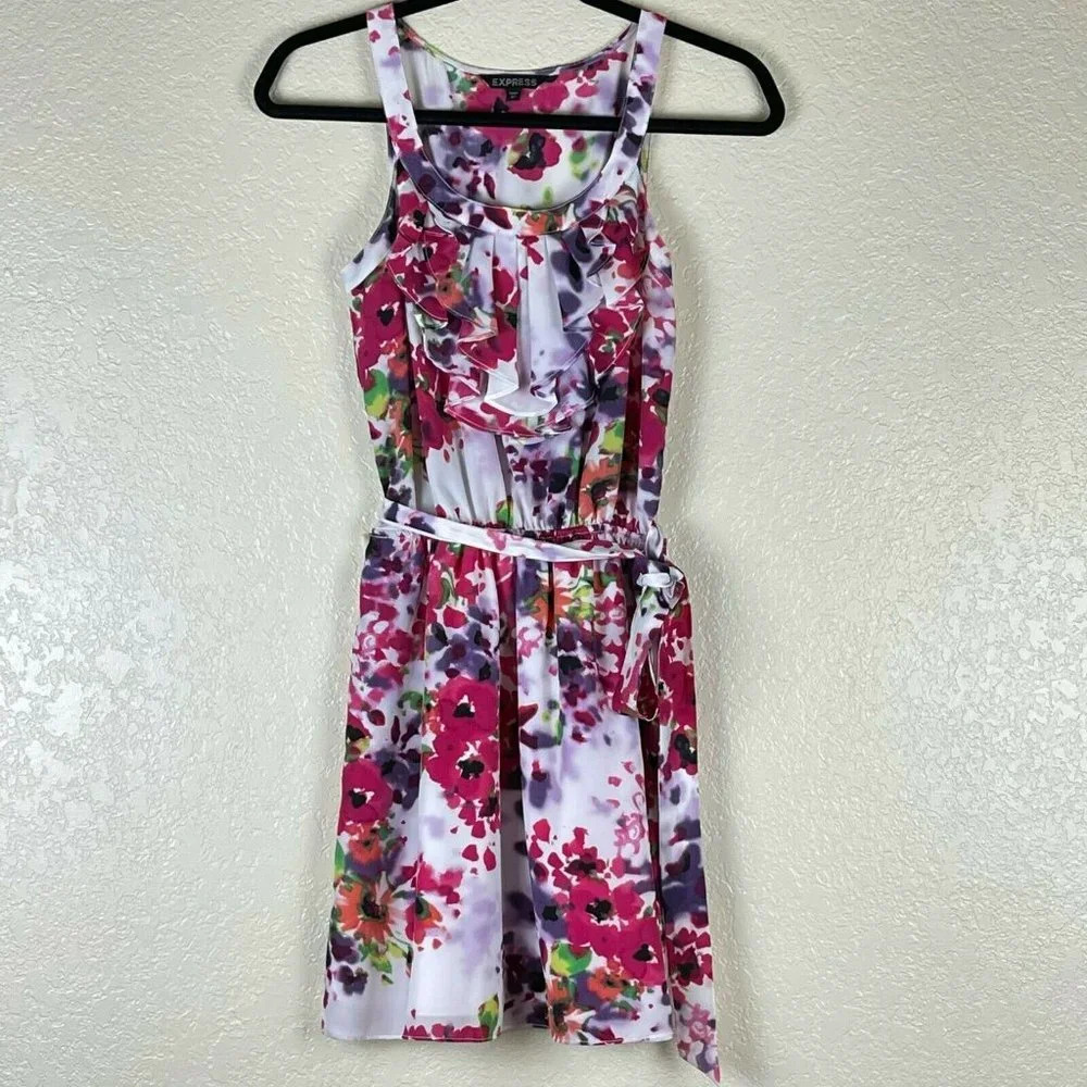 EXPRESS Dress Women's Sz XS A-Line Scoop Neck Belted Pocket Floral Pink Purple - Picture 2 of 11